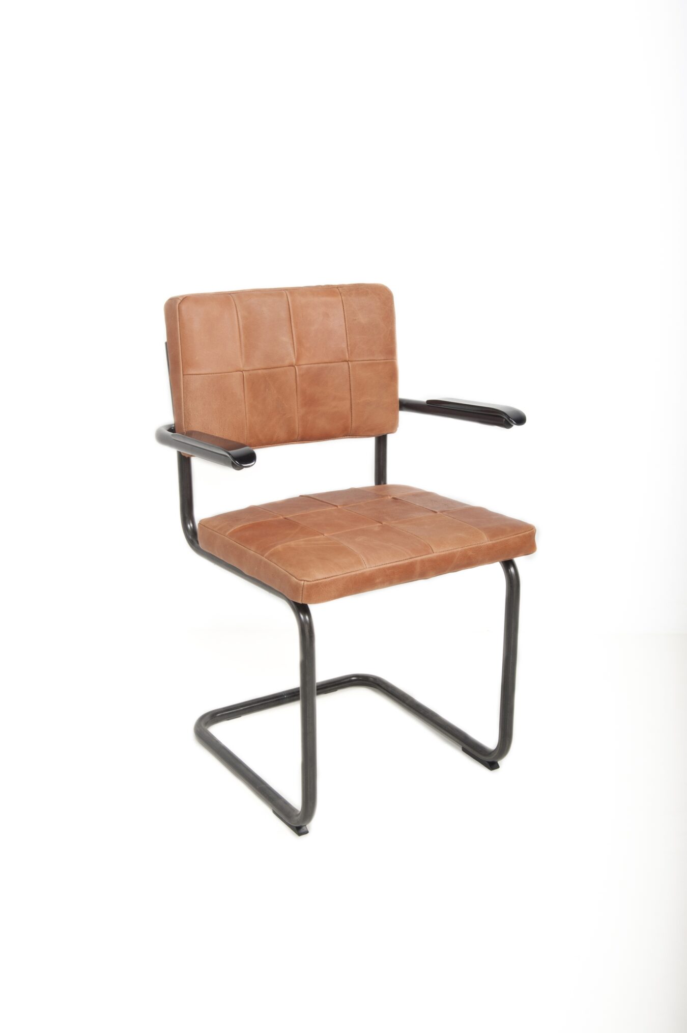 Koop Nelson chair by Jess Design